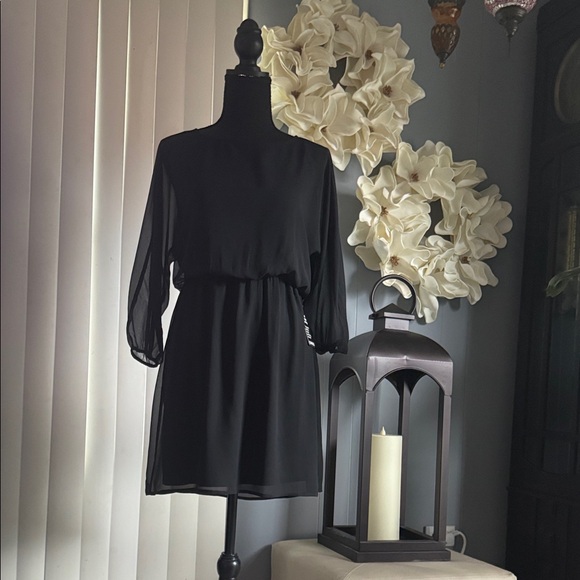 Express Dresses & Skirts - Express Black Long Sleeve Dress